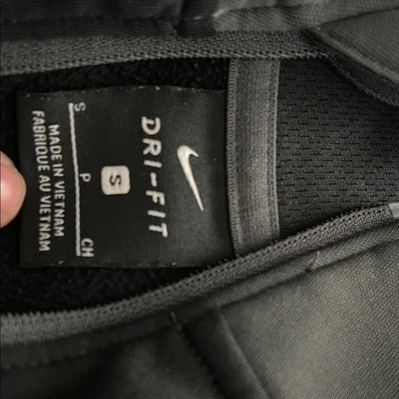 Nike Dri-FIT - Picture 3 of 3